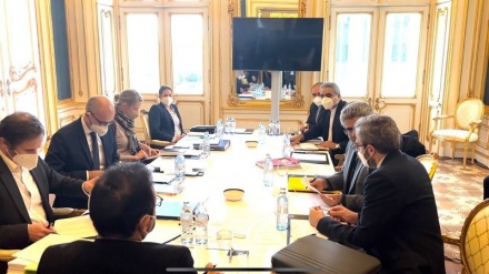 تصاویر نشست مذاکره کنندگان ایران و سه کشور اروپایی در وین