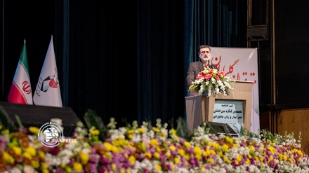 کنگره بین‌المللی شعر ایثار در شیراز؛ شهیدان هنرمندان واقعی 