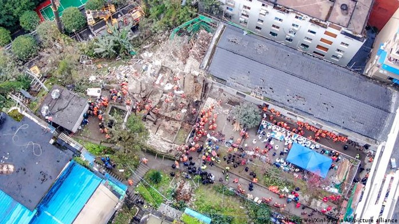 Iranpress: عشرات القتلى والجرحى في انفجار قوي في مطعم بغرب الصين