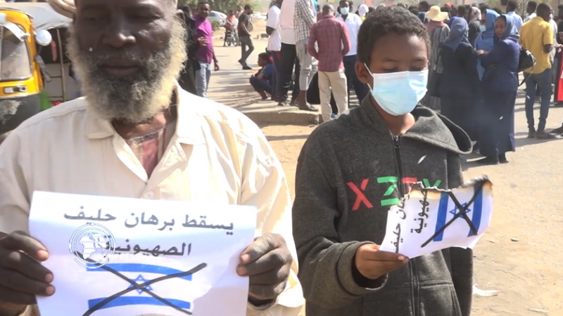 Iranpress: تظاهرات سودانيين ضد الاحتلال الإسرائيلي