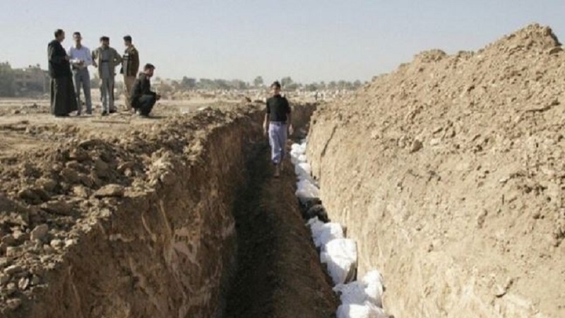 Iranpress: التعرف على هويات ضحايا داعش من ست مقابر جماعية للإيزيديين في العراق