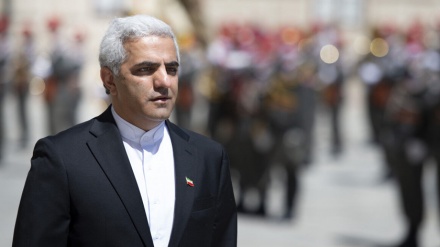 السفير الإيراني لدى النمسا: على الولايات المتحدة اتخاذ قرار جاد بشأن الحظر