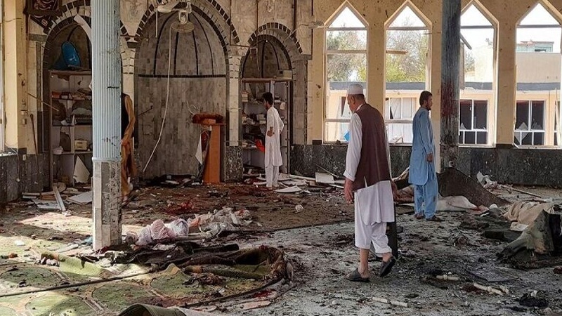 Iranpress: تنظيم داعش الإرهابي يتبنى الهجوم الانتحاري في مسجد في باكستان