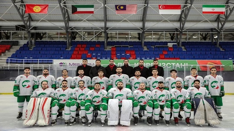 Iranpress: إيران تتوج بـ الوصافة في بطولة كأس العالم لهوكي الجليد