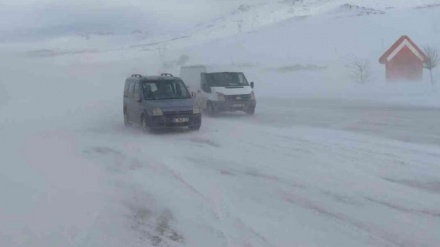 بارش سنگین برف و هشدار در خصوص سفر هموطنان ایرانی به سمت مرز ارمنستان