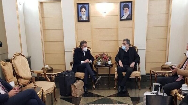 Iranpress: رافائل غروسي يصل إلى طهران