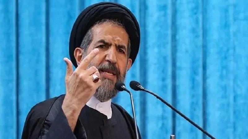 Iranpress: خطيب طهران: المعايير الحقوقية المزدوجة بداية النهاية لسلطة الغرب