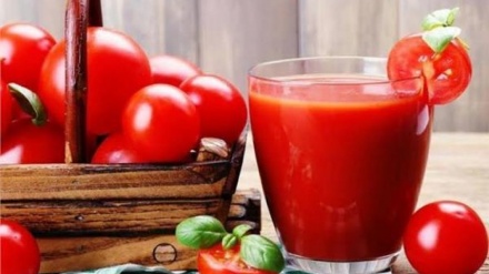 عصير الطماطم يساعد على تخفيض مستوى ضغط الدم المرتفع