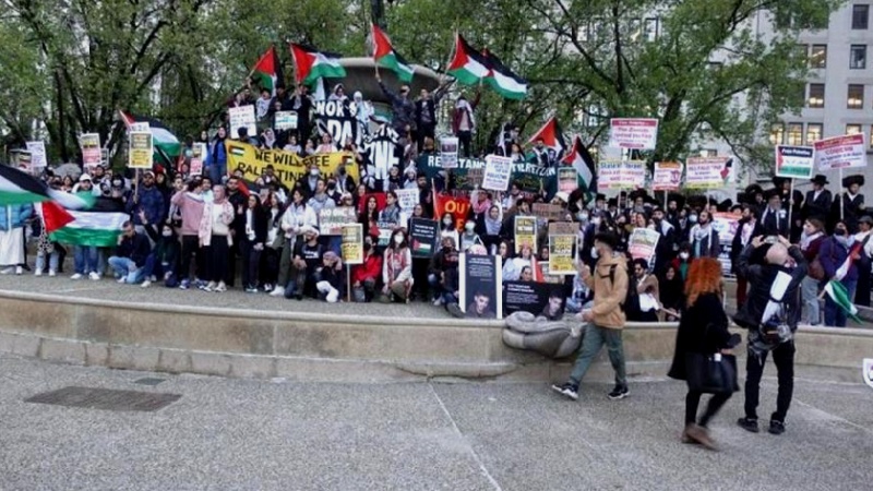 Iranpress: تظاهرة في نيويورك تنديدا بالعدوان الإسرائيلي على الشعب الفلسطيني