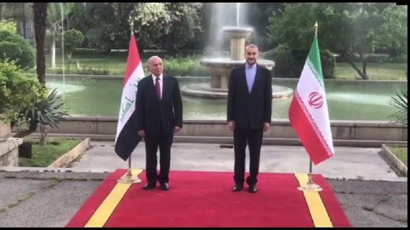 Iranpress: وزيرا خارجية إيران والعراق يناقشان قضايا ذات اهتمام مشترك 