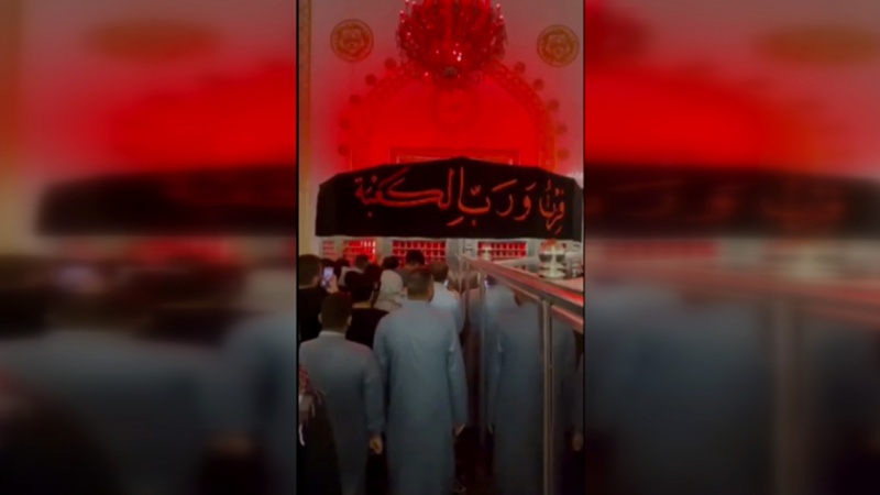 Iranpress: المحراب الذي ضرب فيه الإمام علي عليه السلام بمسجد الكوفة