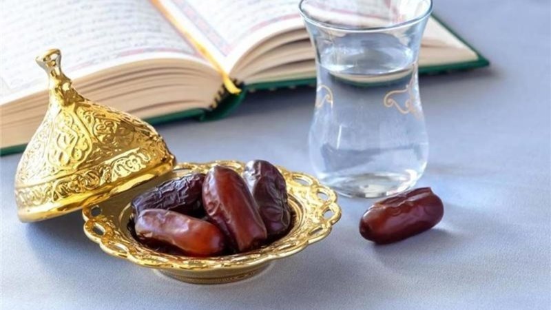 Iranpress: 5 مشاكل نفسية يعالجها صيام رمضان.. أبرزها القلق والاكتئاب
