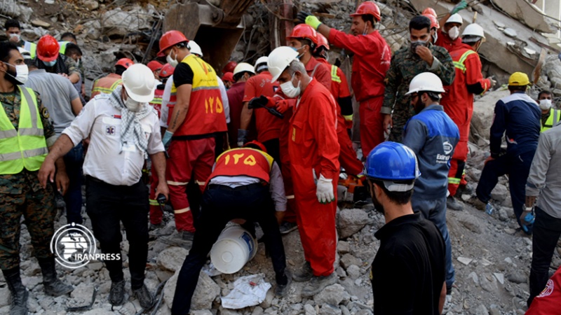 Iranpress: تقرير إيران برس عن حادث انهيار مبنى متروبول بمدينة آبادان الإيرانية