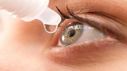 اليكم طرق الوقاية من جفاف العين خلال فصل الصيف