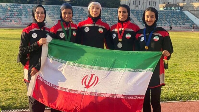 Iranpress: سيدات إيرانيات يحرزن ميداليات ملونة في مسابقات ألعاب القوى