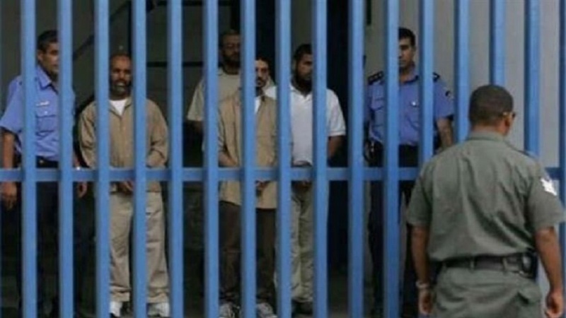 Iranpress: 15 صحفيًا يقبعون في سجون الإحتلال منذ مطلع 2022
