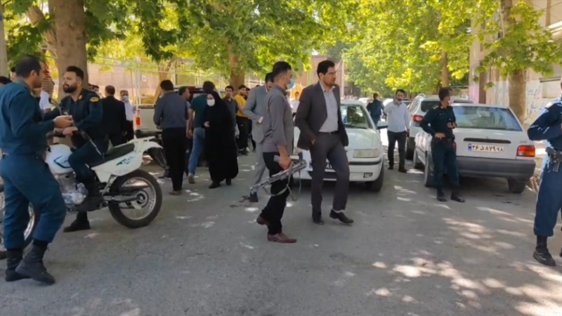 ایران پرس:  گروگانگیری در یکی از ادارات شهر ایلام