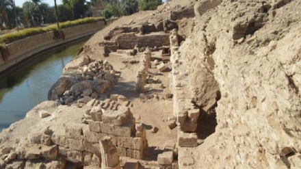 شاهد بالصور..اكتشاف 85 مقبرة من العصر البطلمي في مصر