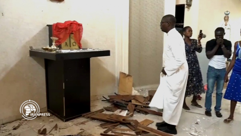 Iranpress: إيران تدين الهجوم المسلح على كنيسة في نيجيريا