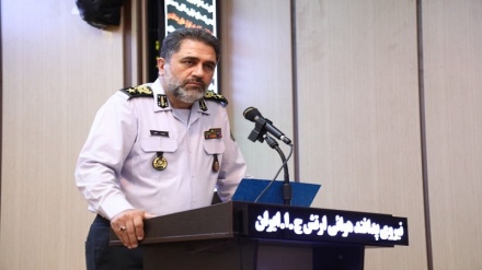 الجيش الإيراني يزيح الستار عن صواريخ بمدى 300 كيلومتر قريبًا