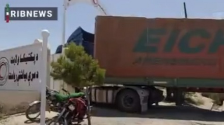 3 شاحنات إيرانية محملة بالمساعدات الإنسانية تصل ولاية بكتيكا الأفغانية