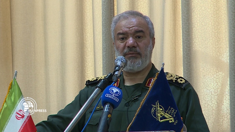 Iranpress: قائد عسكري إيراني: الأعداء اعترفوا بفشل مؤامراتهم ضد إيران