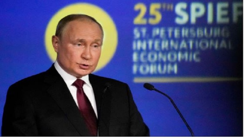 Iranpress: بوتين: روسيا لا تهدد أحدًا بالسلاح النووي