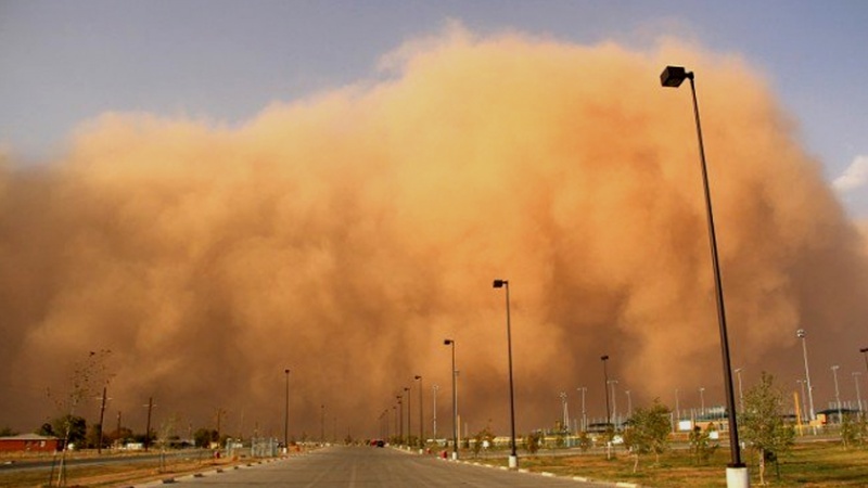 Iranpress: هيئة الأرصاد الجوية العراقية تحذر من حدوث عواصف ترابية غدًا 