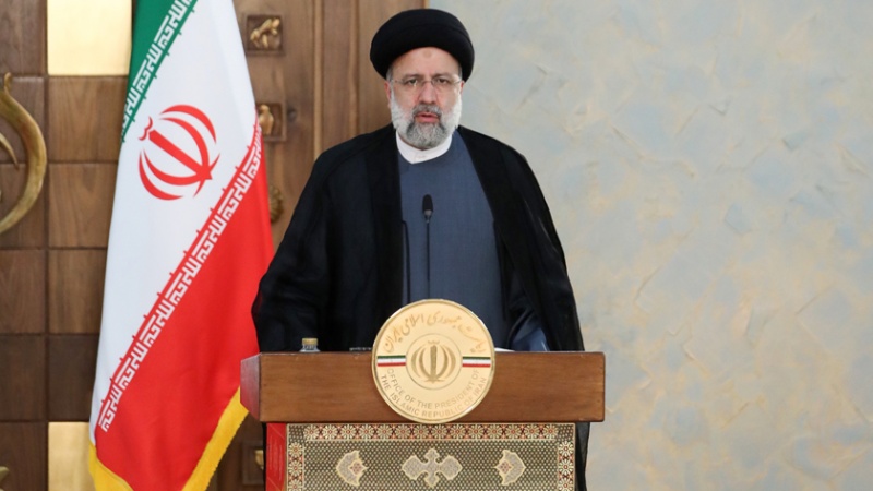 المؤتمر الصحفي المشترك للرئيس الإيراني ورئيس الوزراء العراقي 