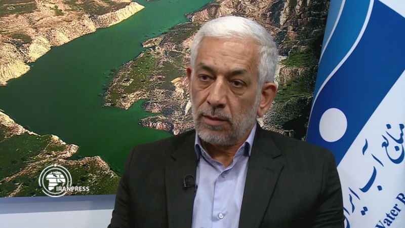 Iranpress: مسؤول إيراني: كابول ملتزمة بإعطاء إيران حقها في مياه نهر هيرمند