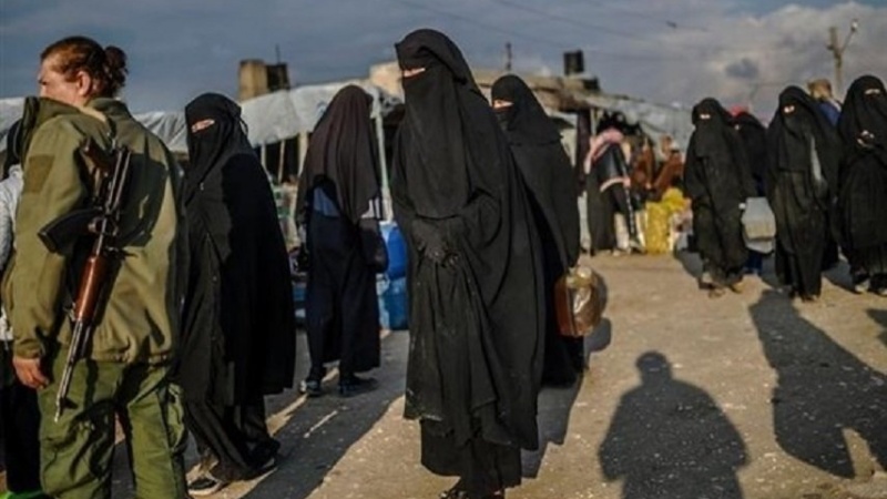 مصدر أمني عراقي: نقل 34 أسرة من أسر عناصر داعش من سوريا إلى العراق