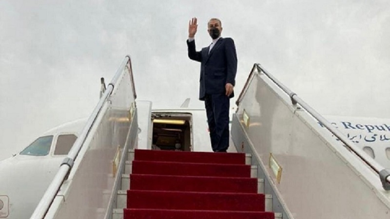 وزير الخارجية الإيراني يغادر إلى سوريا
