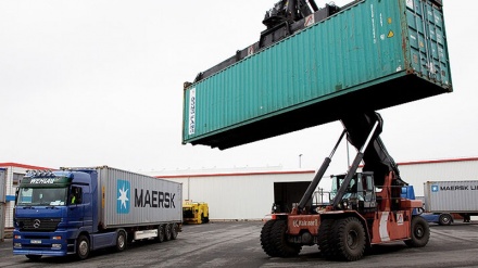 بدء نقل 10 ملايين طن من البضائع عبر إيران