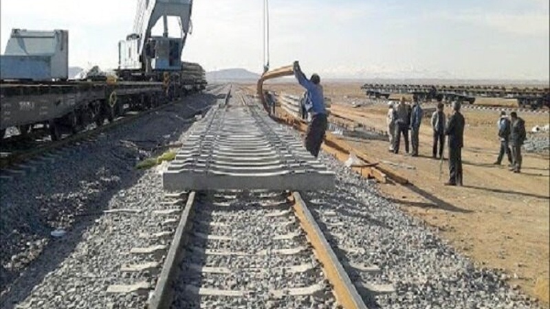 Iranpress: أهمية مشروع سكة حديد شلمجة - البصرة لدول المنطقة