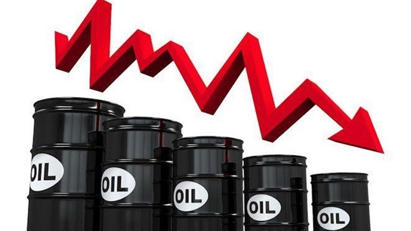 Iranpress: انخفاض أسعار النفط بسبب مخاوف جديدة من انتشار فيروس كورونا في الصين