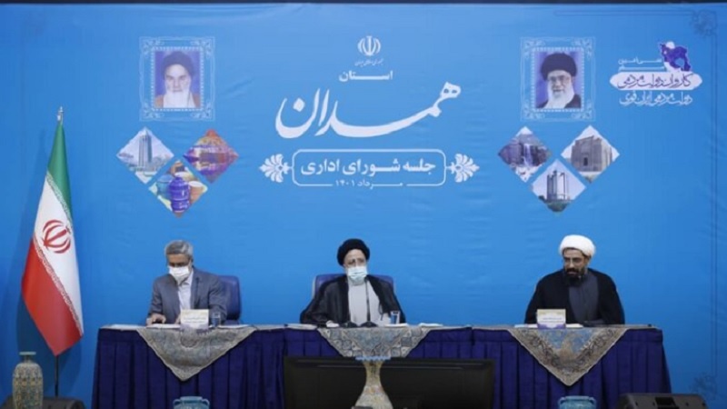 ایران پرس:  رئیسی به مدیران استان همدان: پروژه‌ای که ۷۰ یا ۸۰ درصد کارش انجام شده را تمام کنید