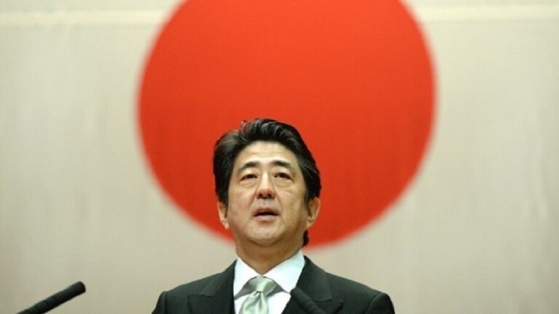 Iranpress: أمير عبداللهيان يدين اغتيال رئيس وزراء اليابان السابق
