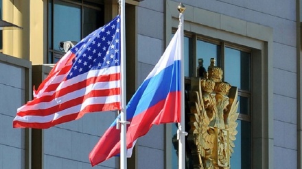 دلایل عقب نشینی آمریکا از موضع قبلی خود در قبال روسیه