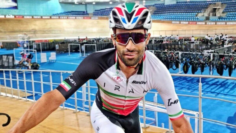 Iranpress: دراج إیراني يحصد ذهبية في ألعاب التضامن الإسلامي
