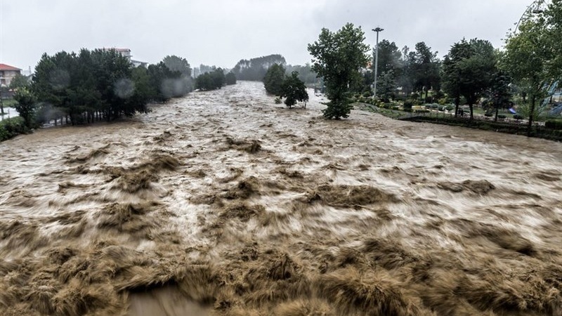 مصر تعزي أسر ضحايا الفيضانات في إيران