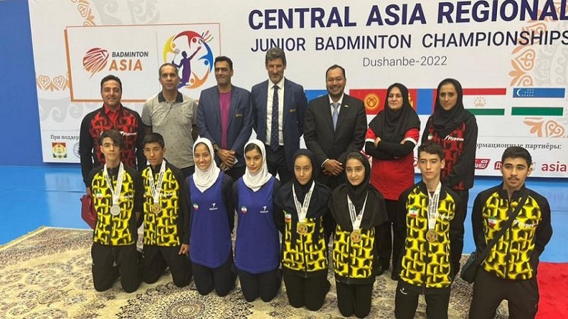 Iranpress: إيران تحصد الذهبية الرابعة في بطولة آسيا الوسطى لـ الريشة الطائرة