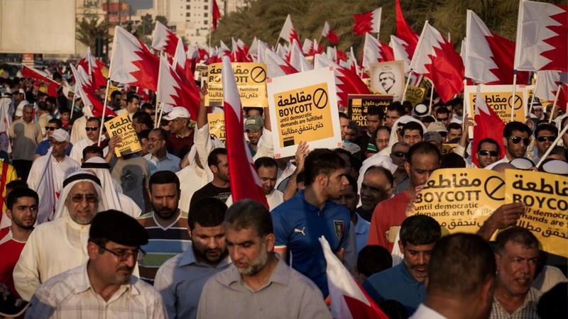Iranpress: البحرين.. قوى المعارضة تعلن مقاطعة الانتخابات