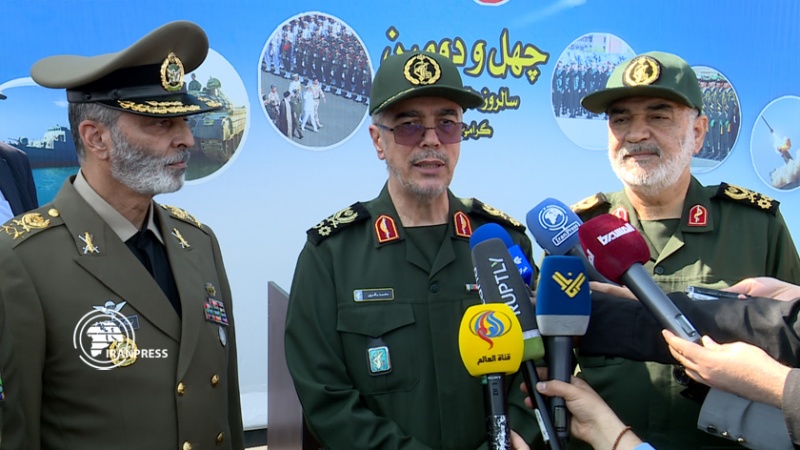 Iranpress: إجراء مناورات بحرية مشتركة بين إيران وروسيا والصين
