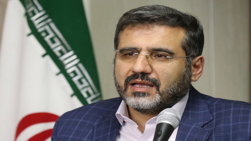 Iranpress: وزير الثقافة الإيراني يغادر إلى تركيا