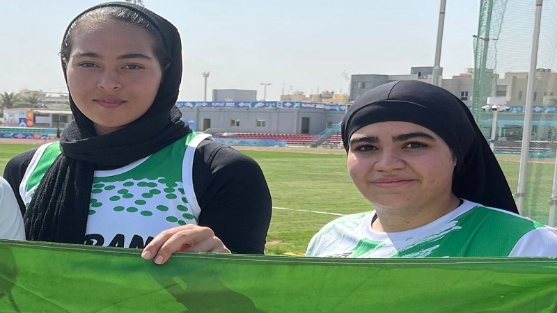 Iranpress: لاعبتان إيرانيتان تفوزان بميداليتين في البطولة الآسيوية لـ ألعاب القوى بالكويت 