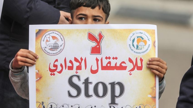 Iranpress: استمرار إضراب الأسرى الفلسطينيين عن الطعام لليوم الحادي عشر على التوالي 