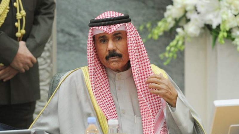 Iranpress: أمير الكويت يقبل استقالة الحكومة