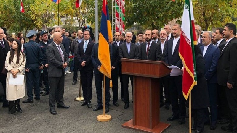 Iranpress: أمير عبد اللهيان: أمن أرمينيا هو أمننا