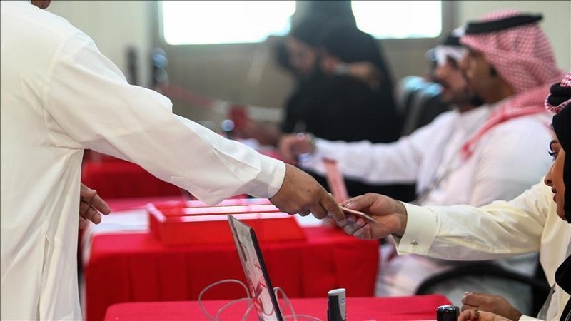 Iranpress: البحرين .. بدء الانتخابات الصورية وسط دعوات واسعة للمقاطعة