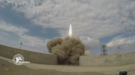 توانمندی موشکی‌ وهوا-‌فضای ایران روی مدار پیشرفت 